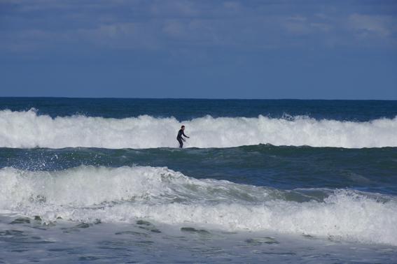 Surf at Seaspray